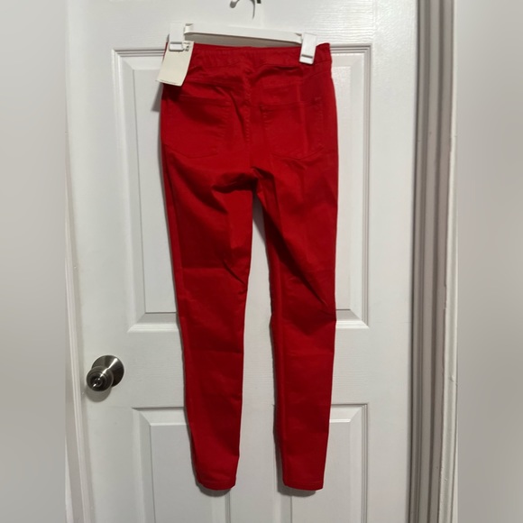 Red jeans - Picture 4 of 7